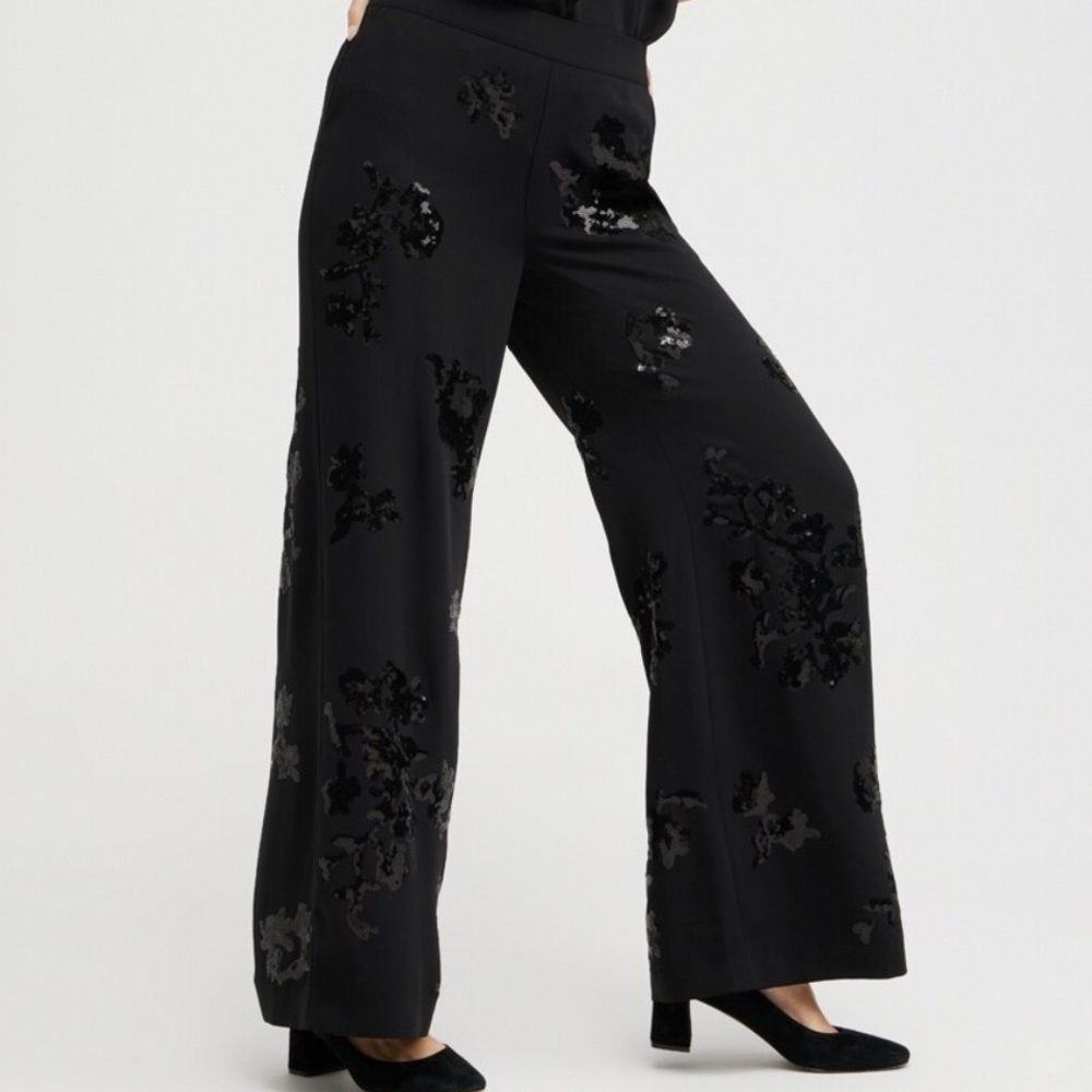 Chico’s Pull On Sequin Wide Leg Pants & Shirt Set